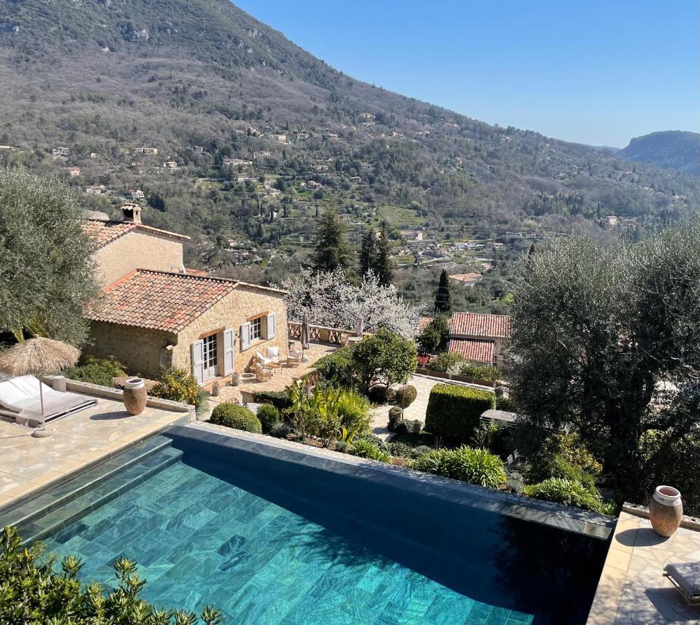 L'Escale Du Ciel Bed & Breakfast Le Bar-sur-Loup Eksteriør bilde