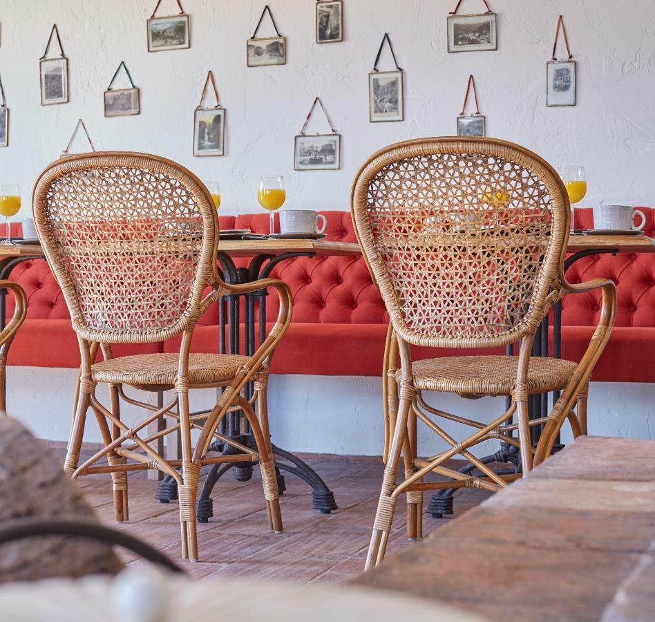 L'Escale Du Ciel Bed & Breakfast Le Bar-sur-Loup Eksteriør bilde
